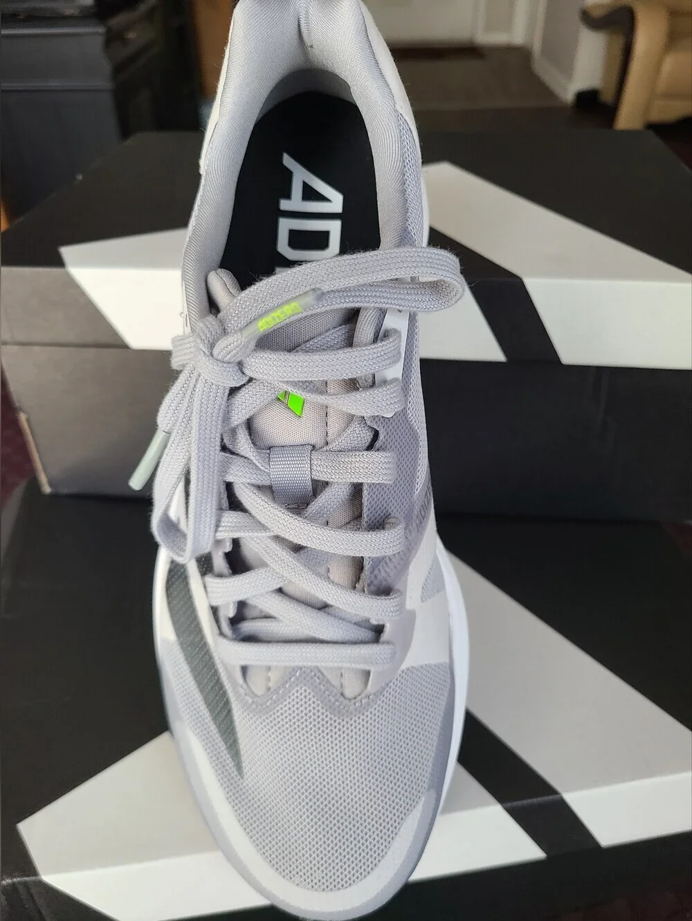 Men's Adizero RC 4 M GX6667 size 7 new with box